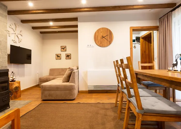 Къщи за гости Сноуфлейк Snowflake Chalet&Snowflake Lodge